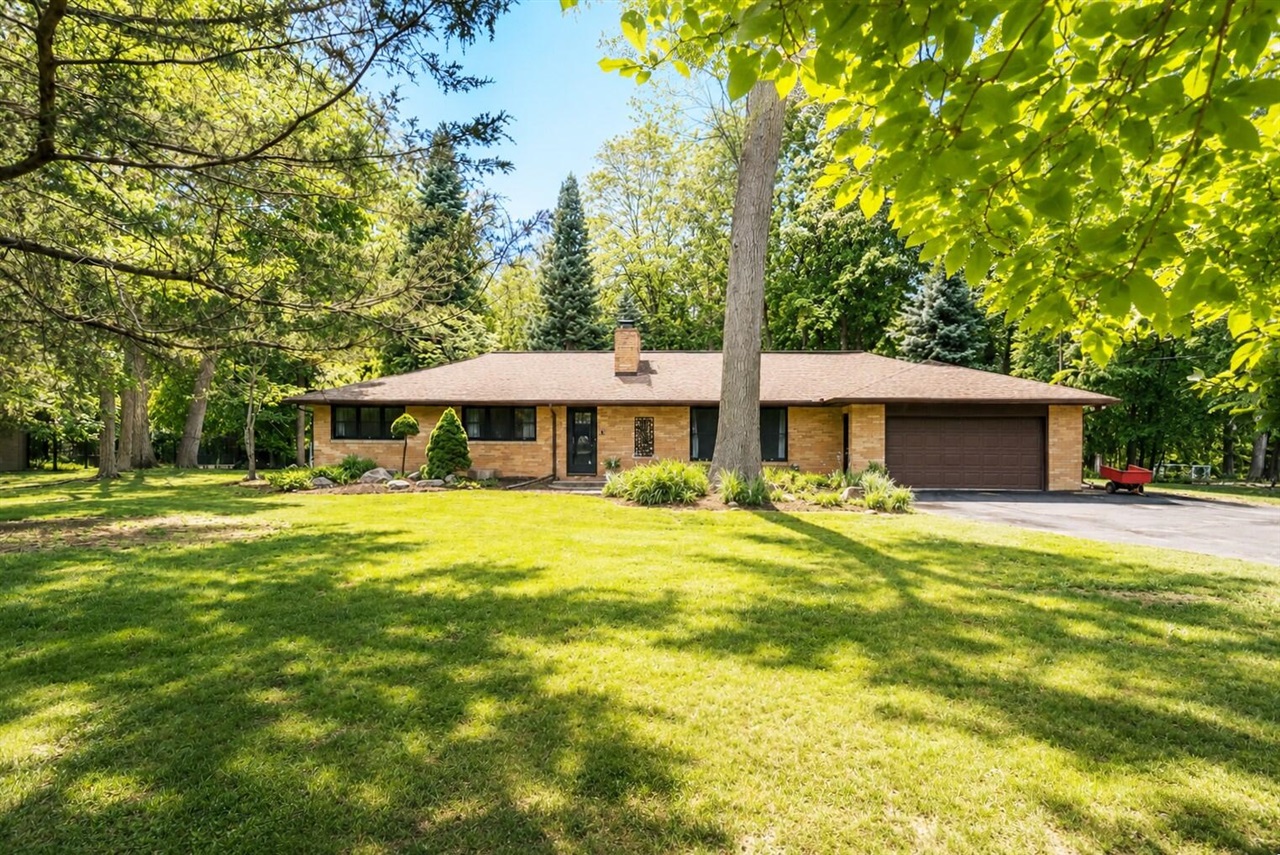 3140 Happy Valley Road Property Photo 1
