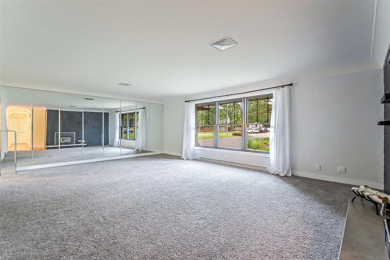 3140 Happy Valley Road Property Photo 14