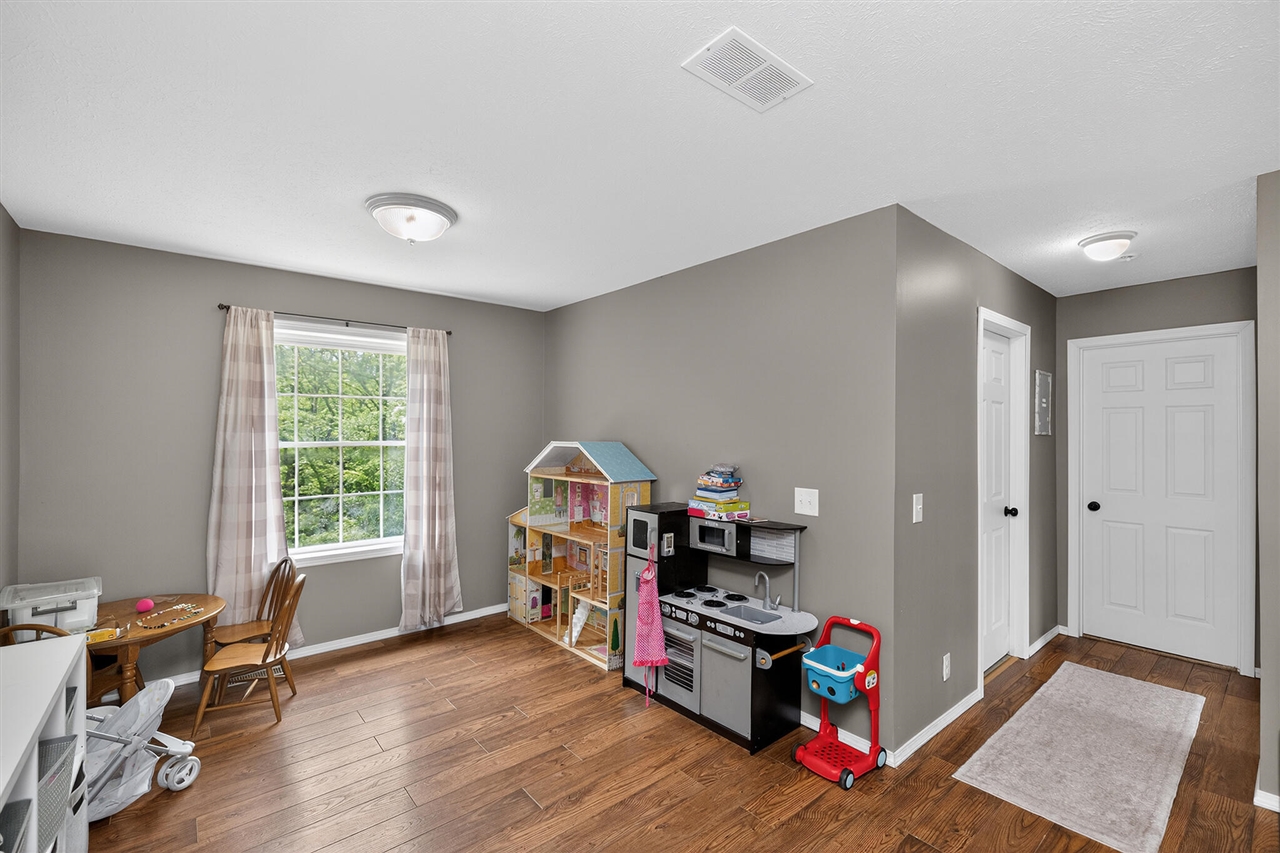 13021 Us-12 Property Photo 14