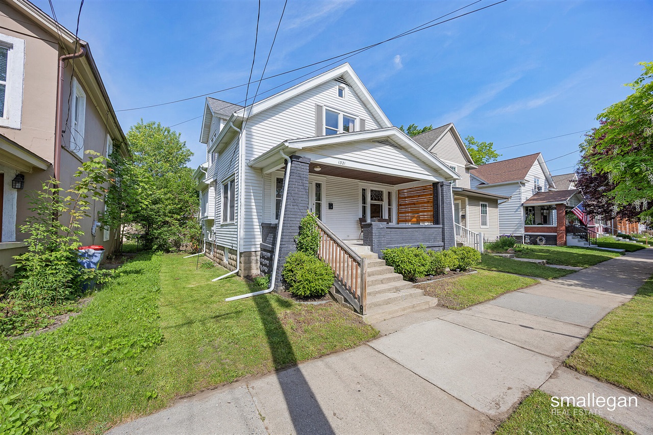 1321 Davis Avenue Property Photo 4