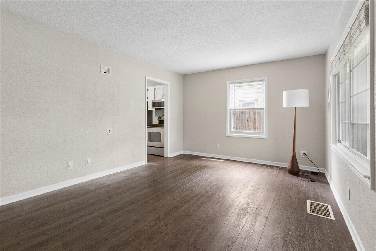 1602 Baker Drive Property Photo 4