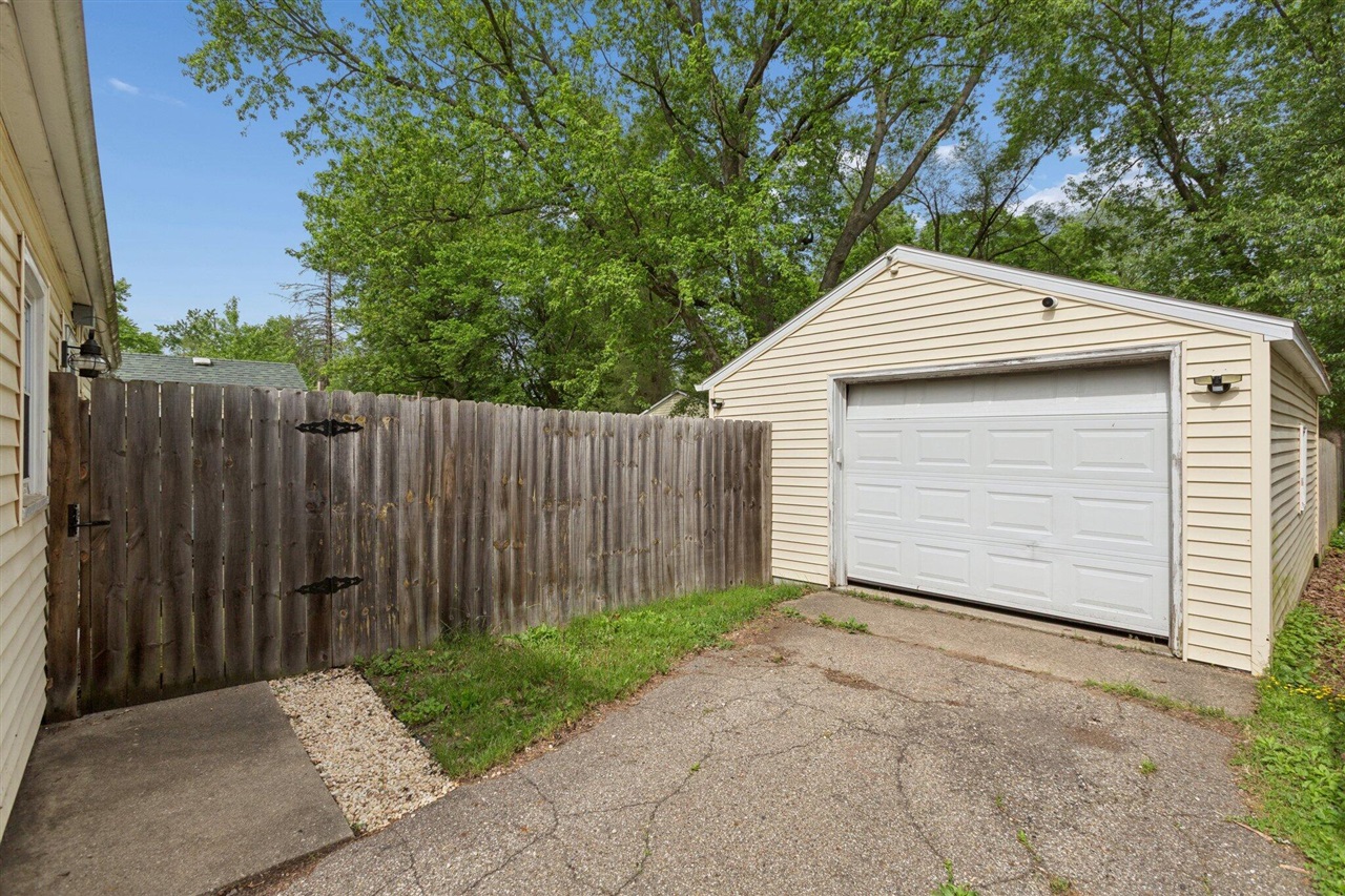 1602 Baker Drive Property Photo 15