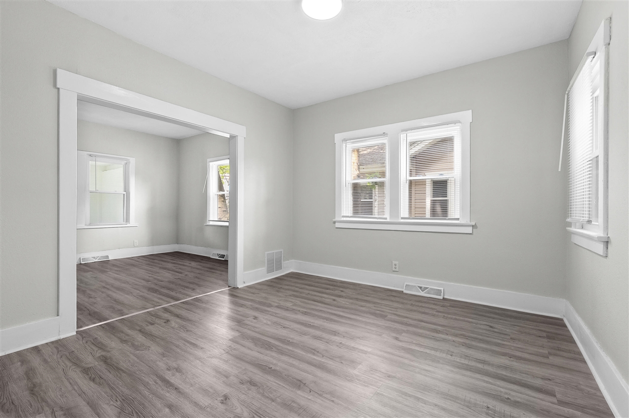 26 E Avenue Property Photo 3