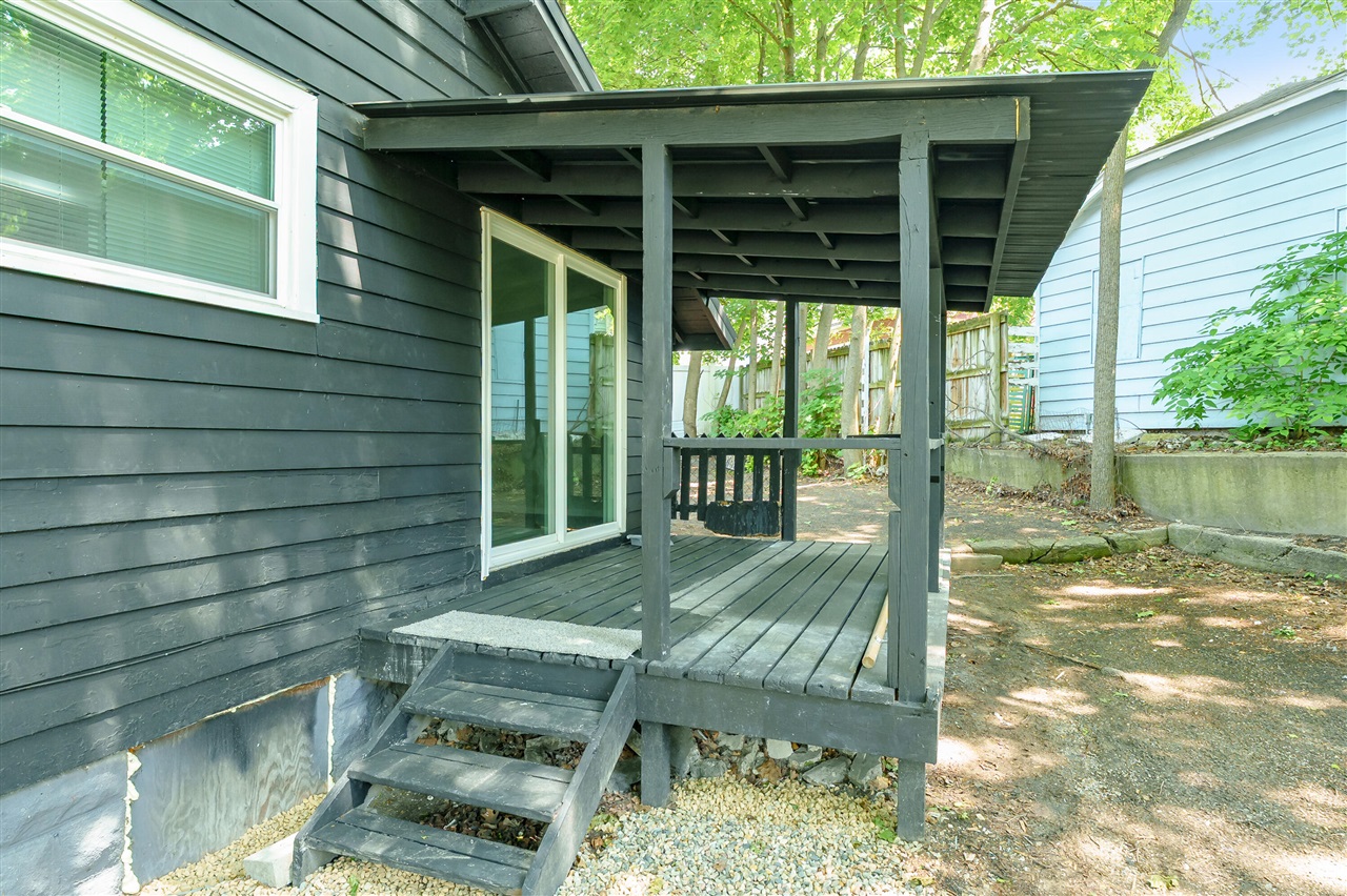 26 E Avenue Property Photo 25