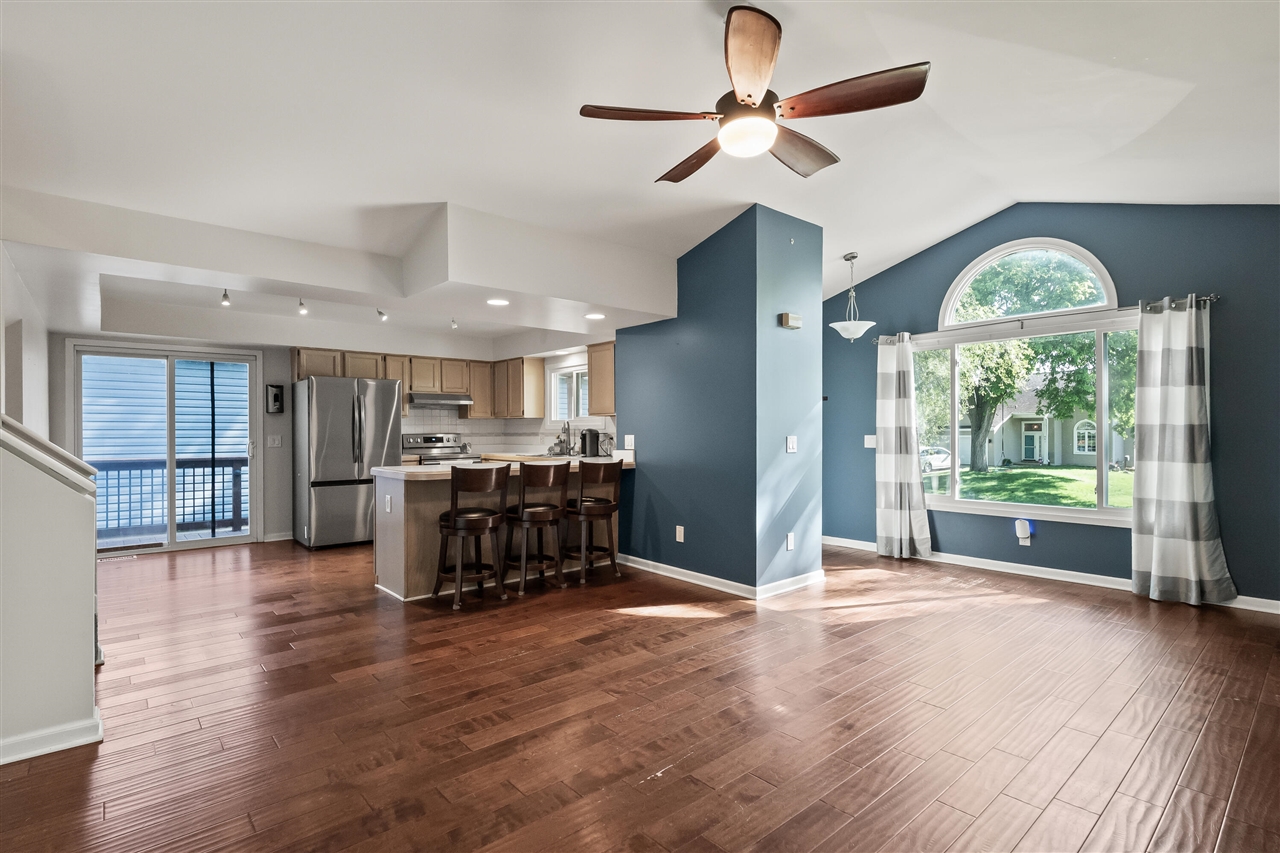 1008 Beachland Boulevard Property Photo 11