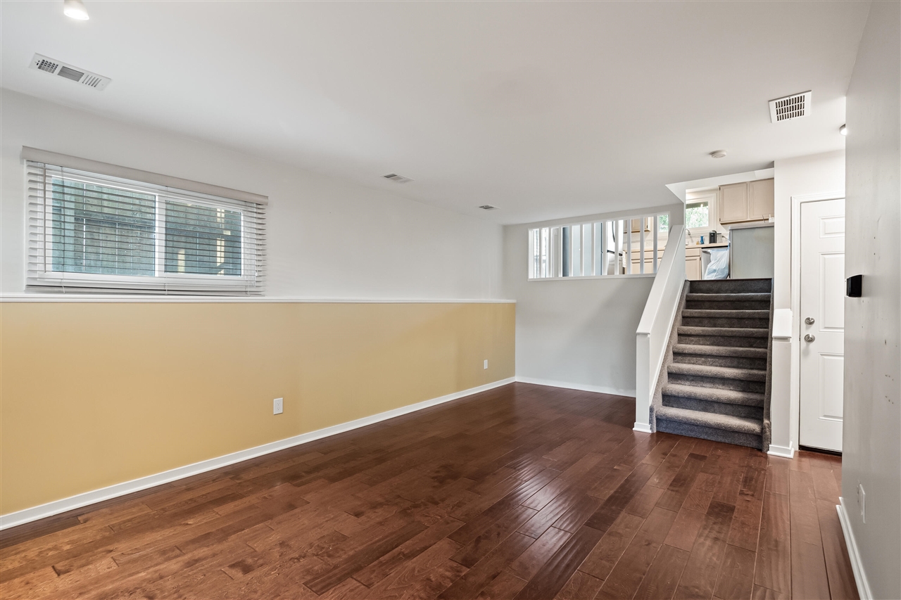 1008 Beachland Boulevard Property Photo 22