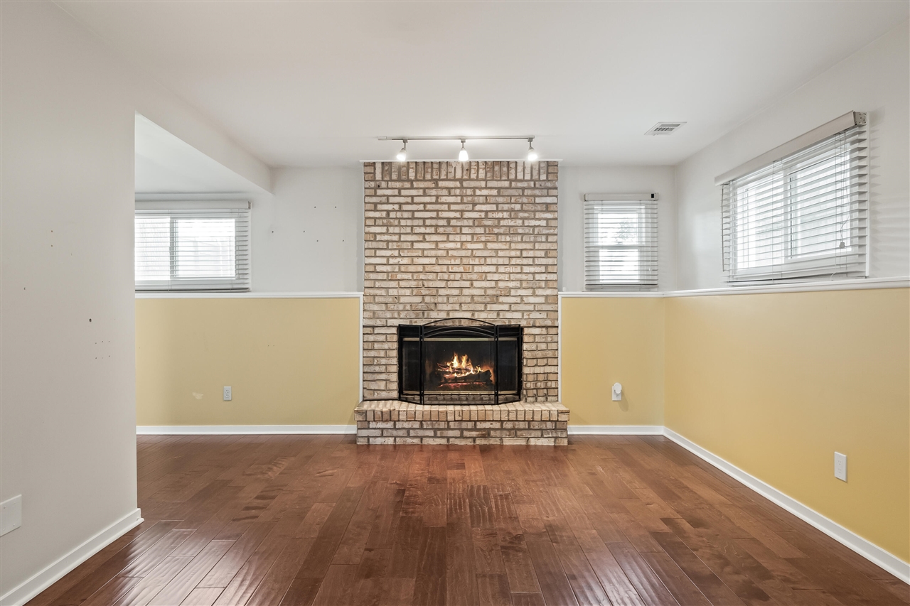 1008 Beachland Boulevard Property Photo 25