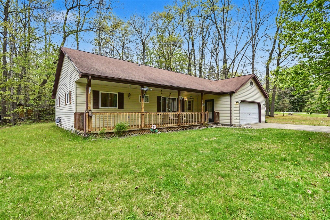 306 Silverhill Drive Property Photo 4