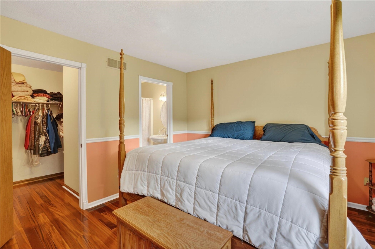 5569 S Corey Road Property Photo 15