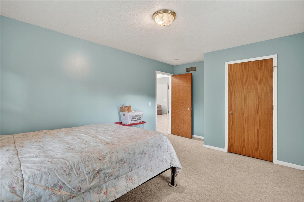 5569 S Corey Road Property Photo 19