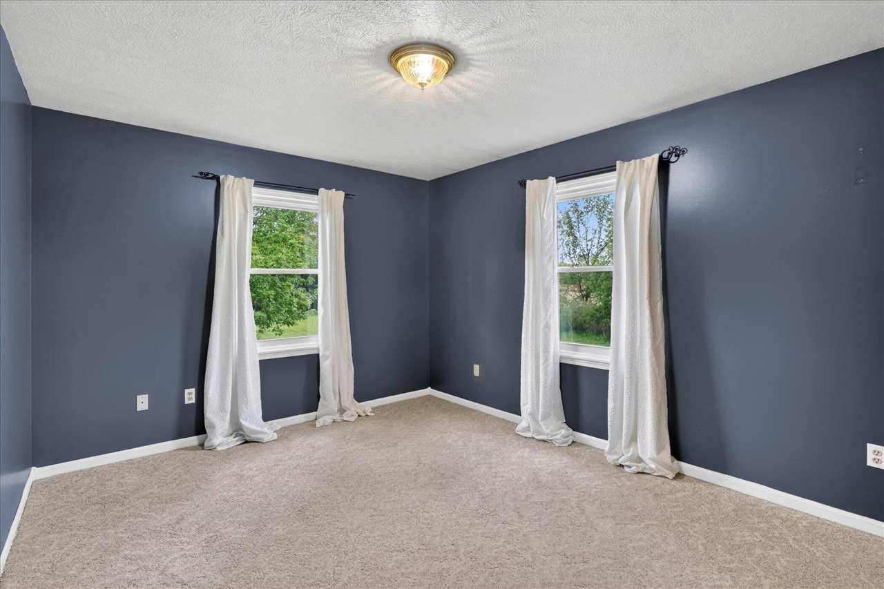 5569 S Corey Road Property Photo 20