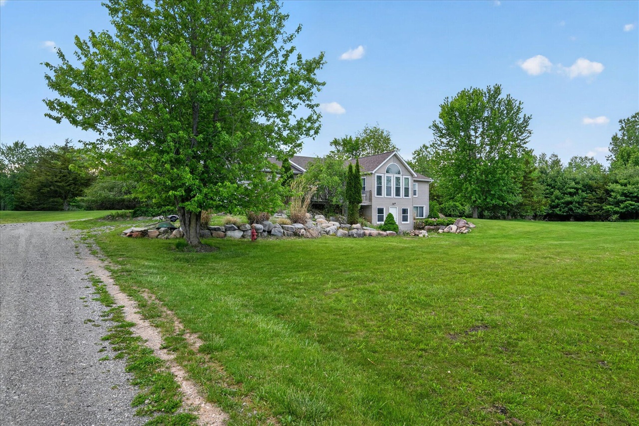 5569 S Corey Road Property Photo 25