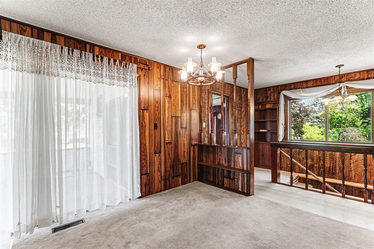 325 W Chicago Road Property Photo 8