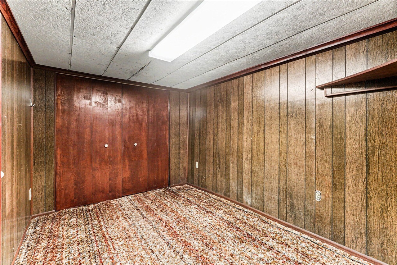 325 W Chicago Road Property Photo 15