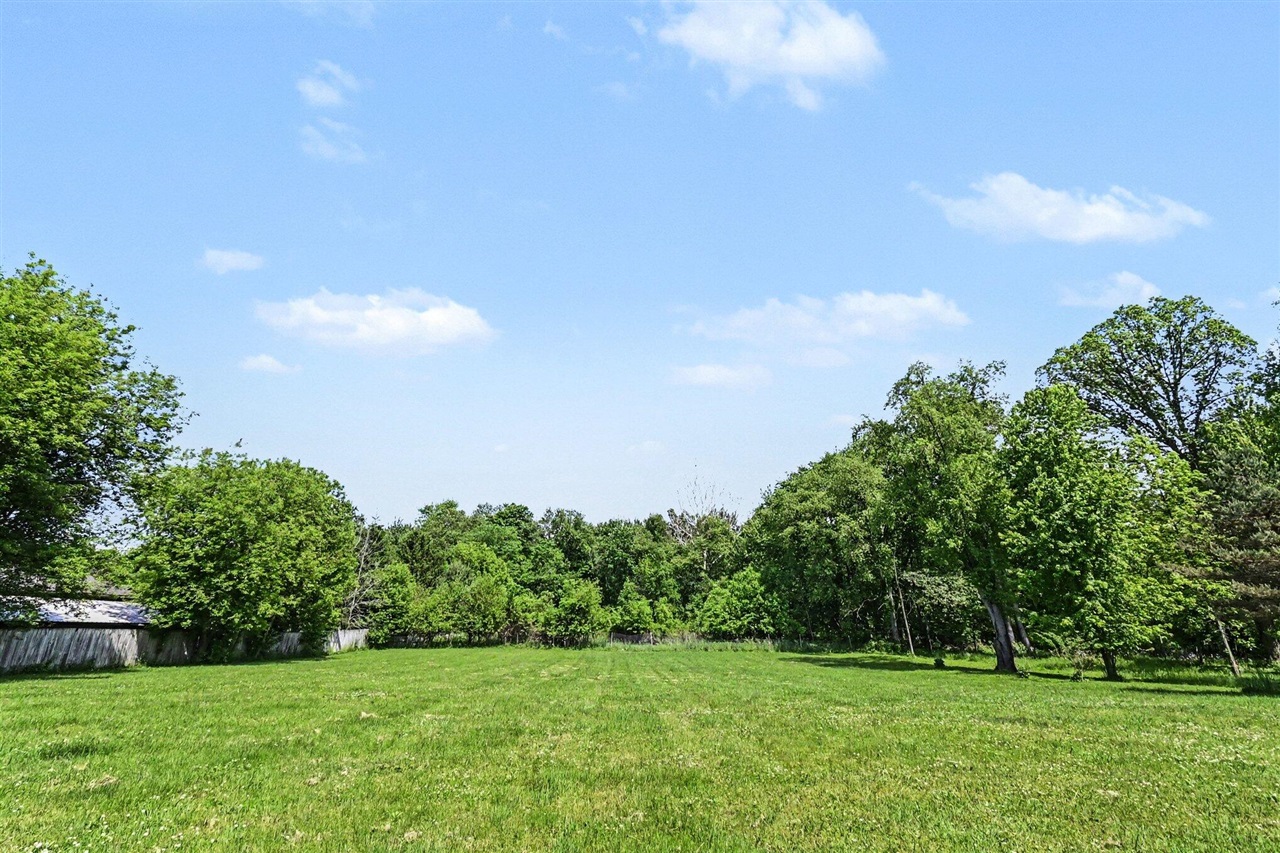 2795 S Bradley Road Property Photo 23