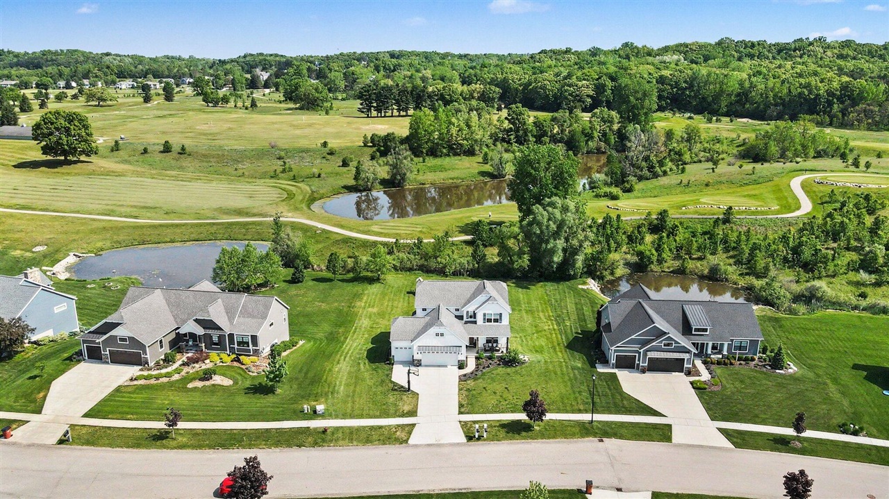 4177 Boulder View Drive Property Photo 3