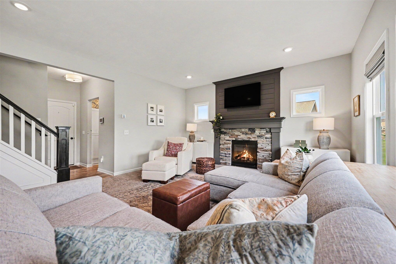 4177 Boulder View Drive Property Photo 19