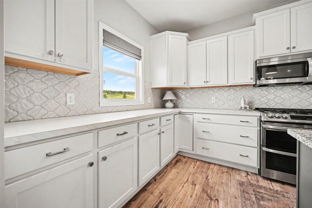 4177 Boulder View Drive Property Photo 27