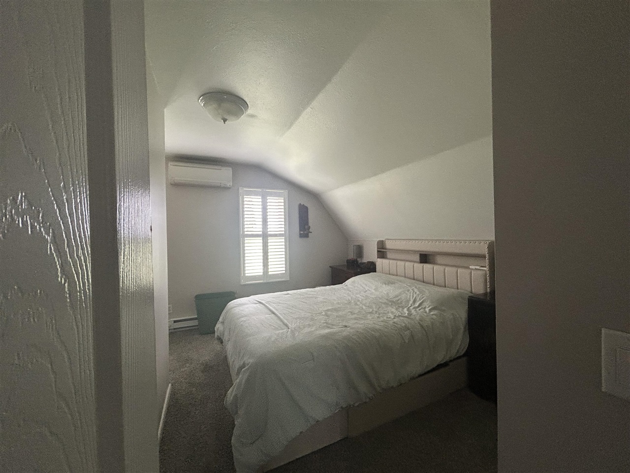 595 Rolling Meadows Drive Property Photo 12