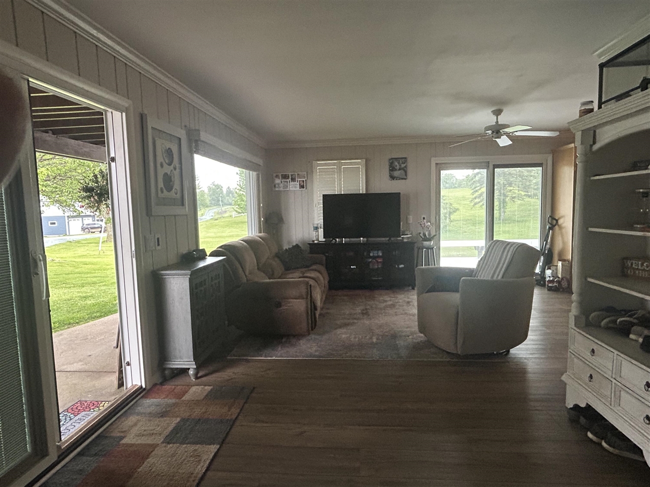 595 Rolling Meadows Drive Property Photo 15
