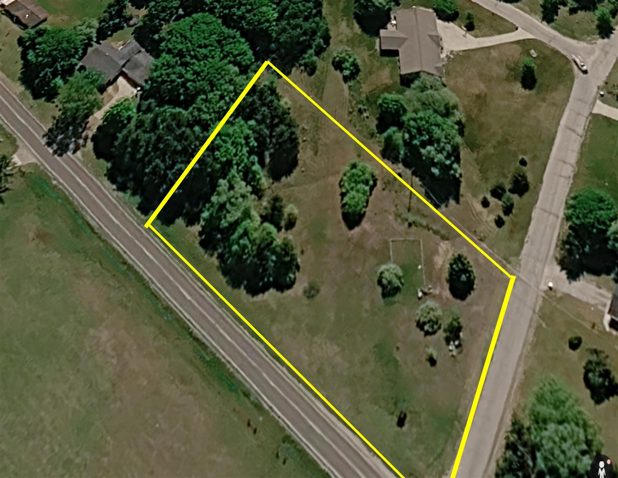 16053 McKinley Road Property Photo 1