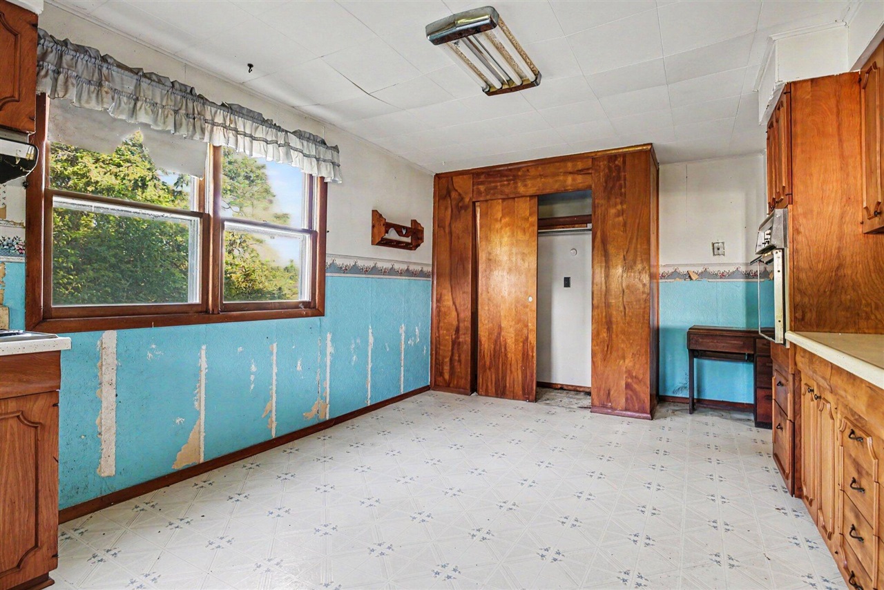7854 Painter School Property Photo 14
