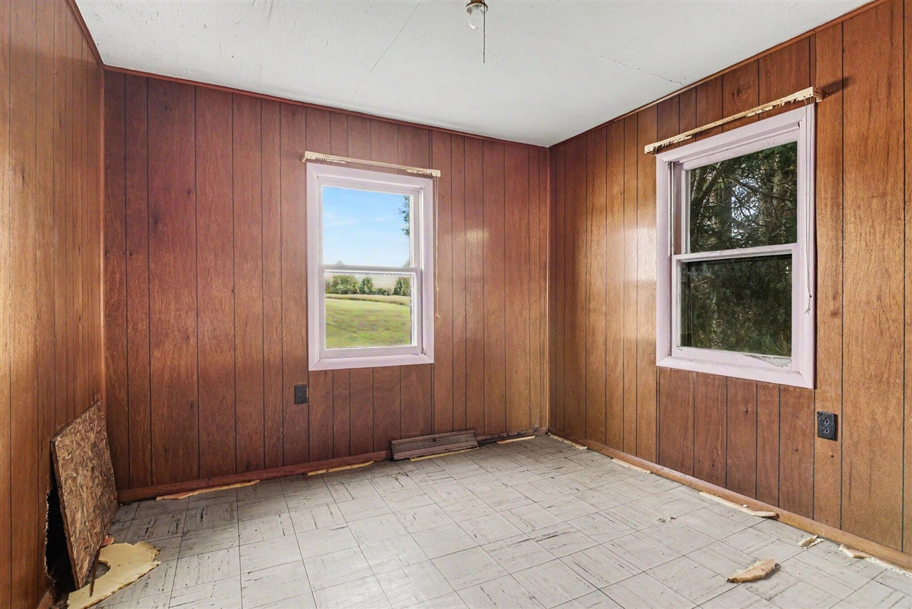 7854 Painter School Property Photo 20