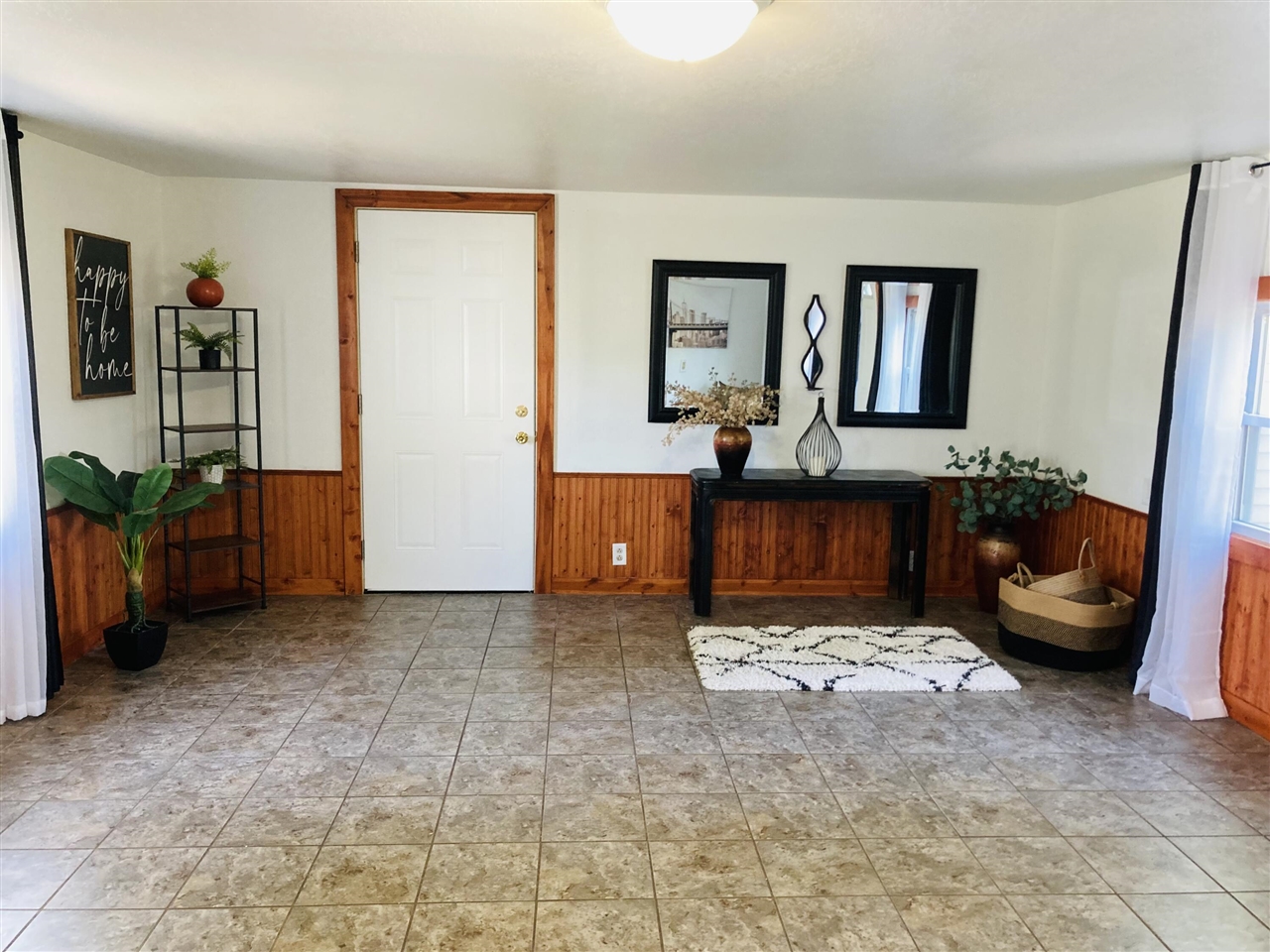 7052 E Drive Property Photo 10