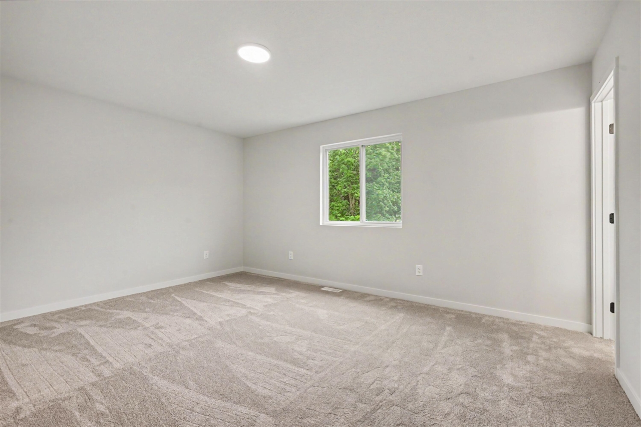 361 North Sherman Street Property Photo 10