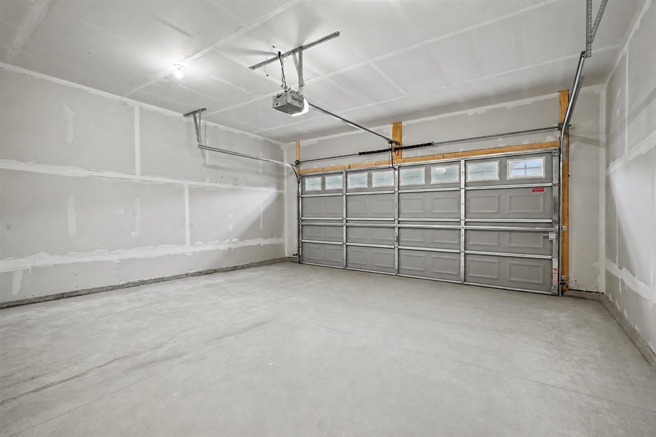 361 North Sherman Street Property Photo 21