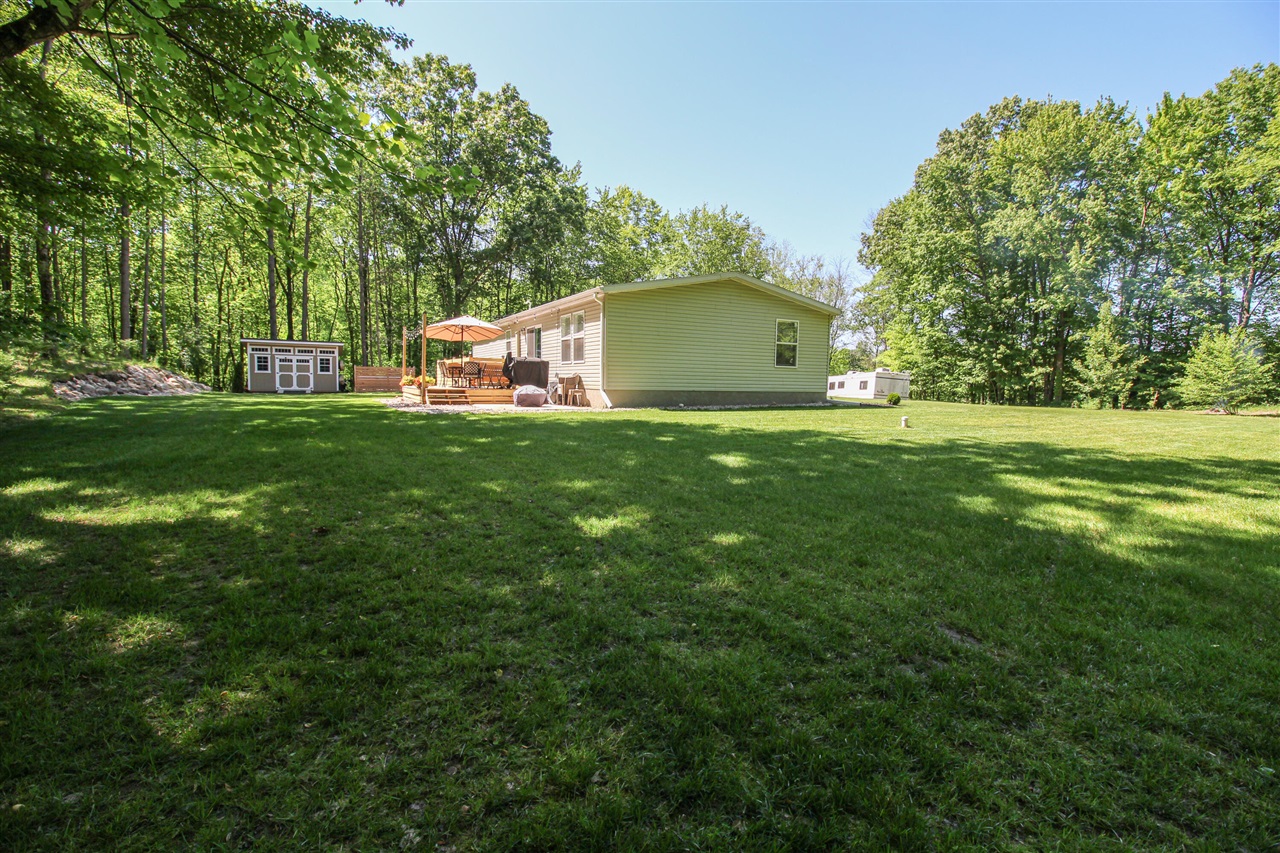 10877 Floating Bridge Road Property Photo 9