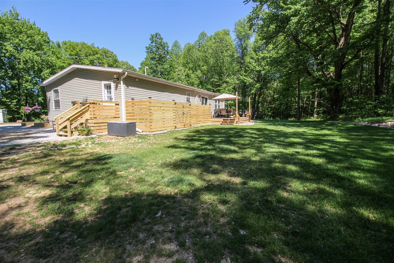 10877 Floating Bridge Road Property Photo 12