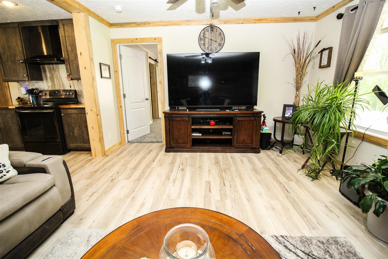 10877 Floating Bridge Road Property Photo 31