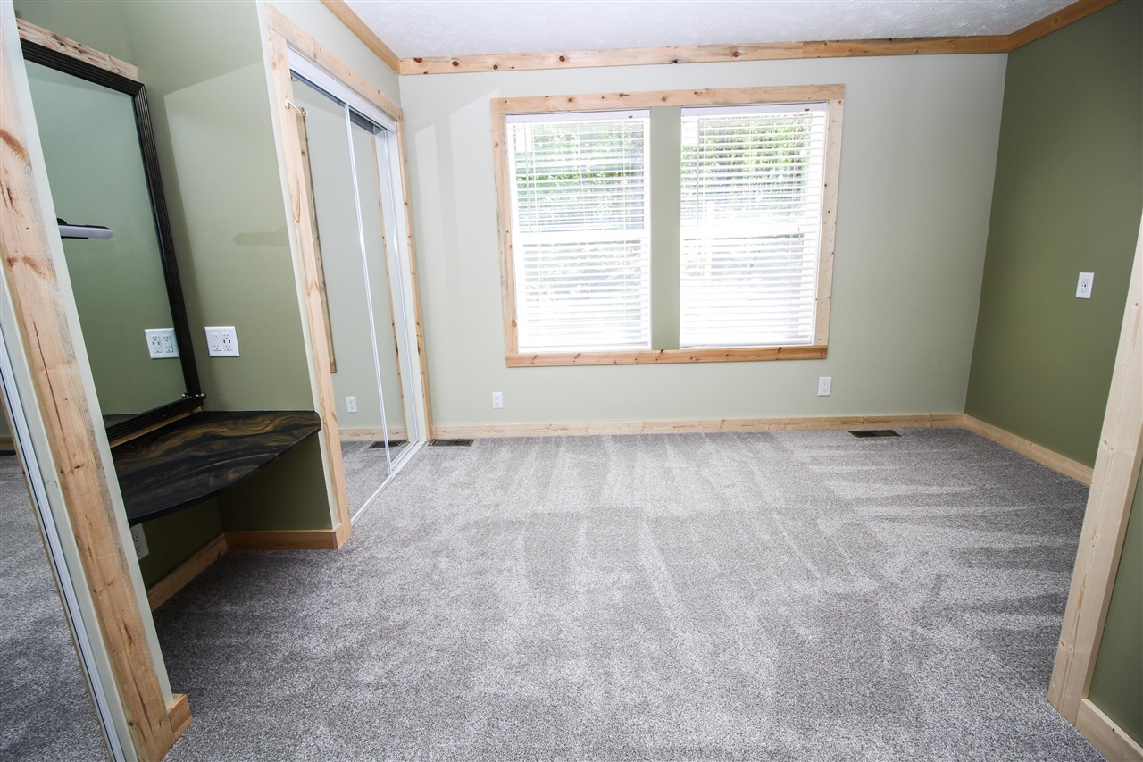 10877 Floating Bridge Road Property Photo 41