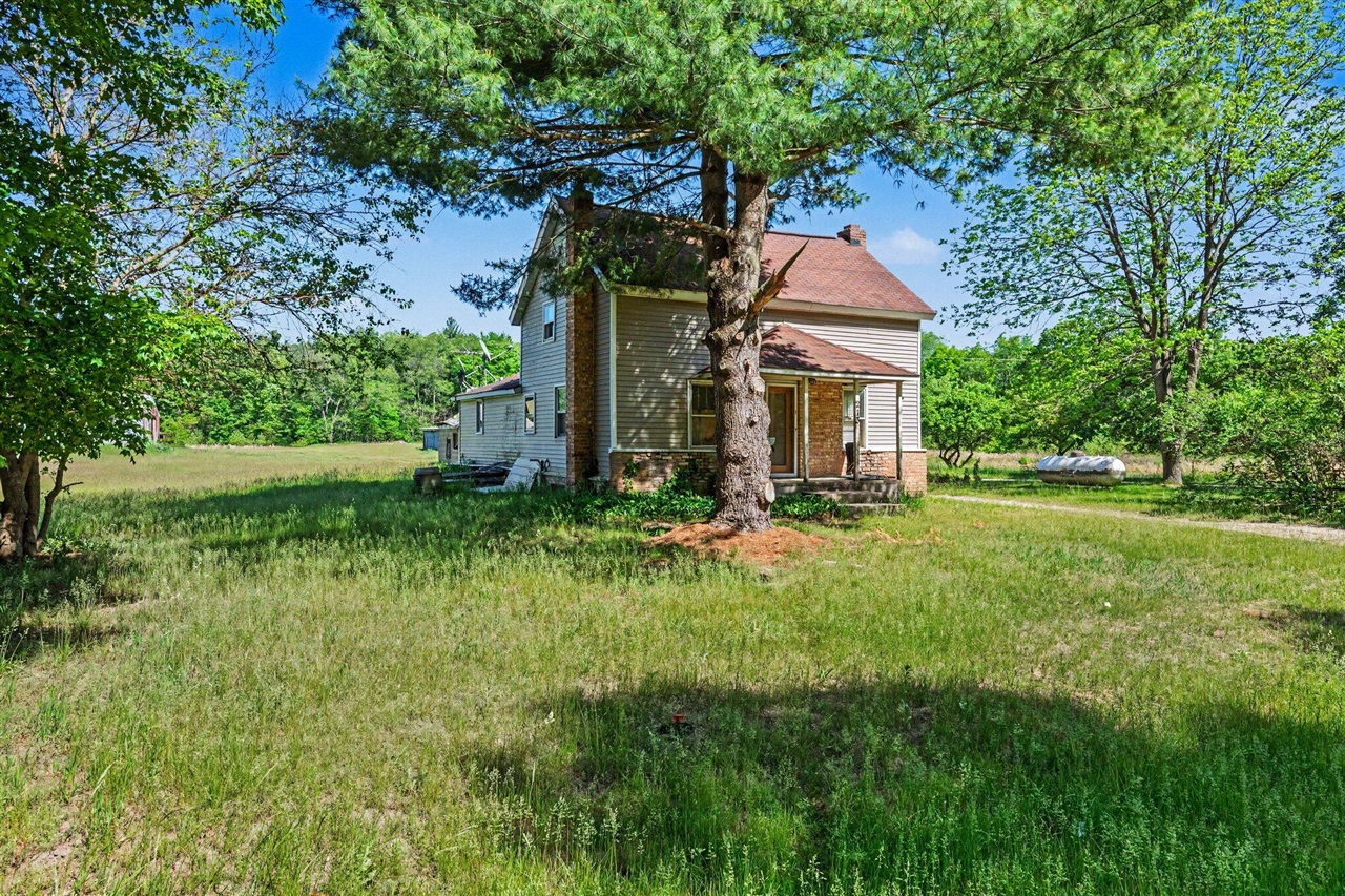 213 19th Street Property Photo 5
