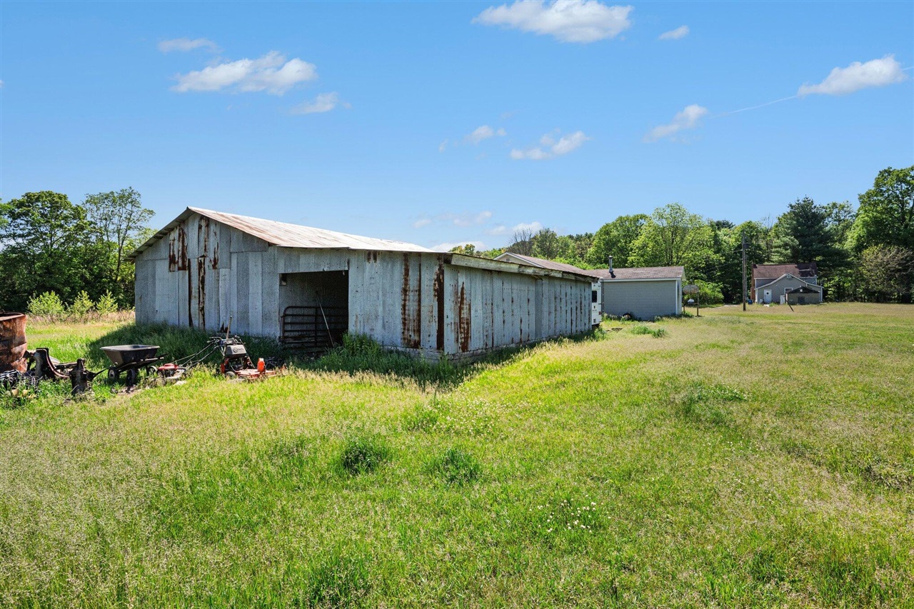 213 19th Street Property Photo 15