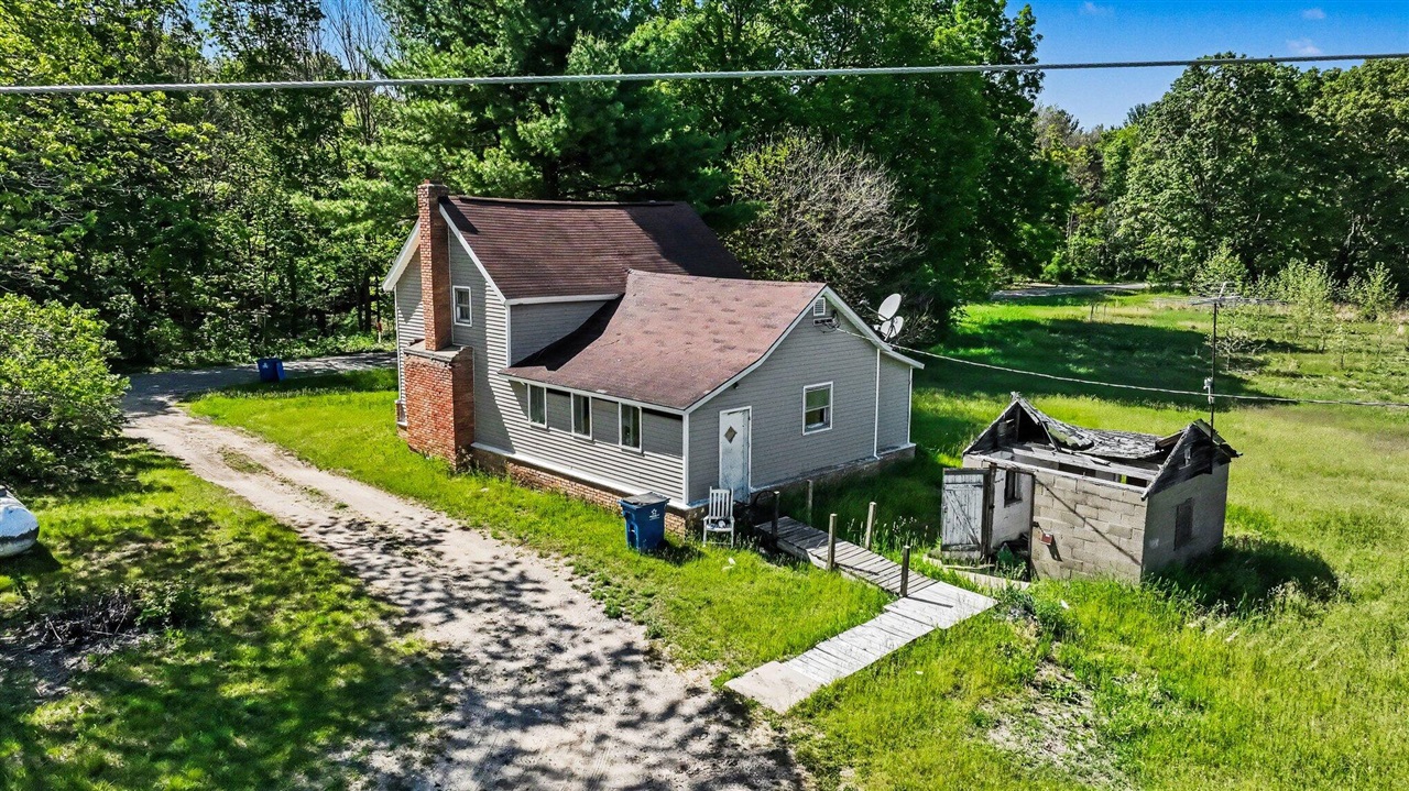 213 19th Street Property Photo 22