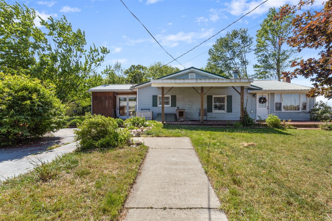 2750 Beebe Road Property Photo 1