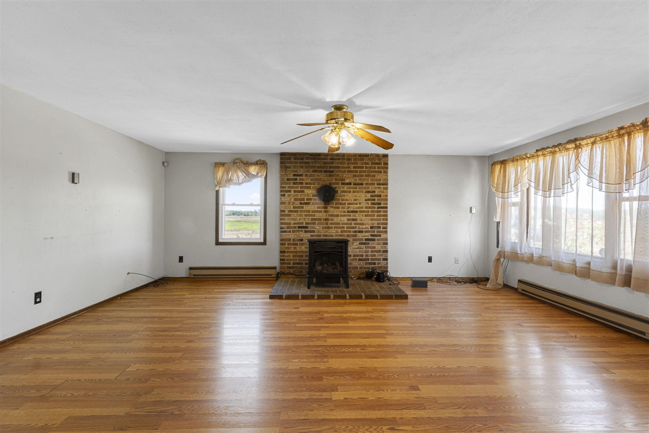 2750 Beebe Road Property Photo 3