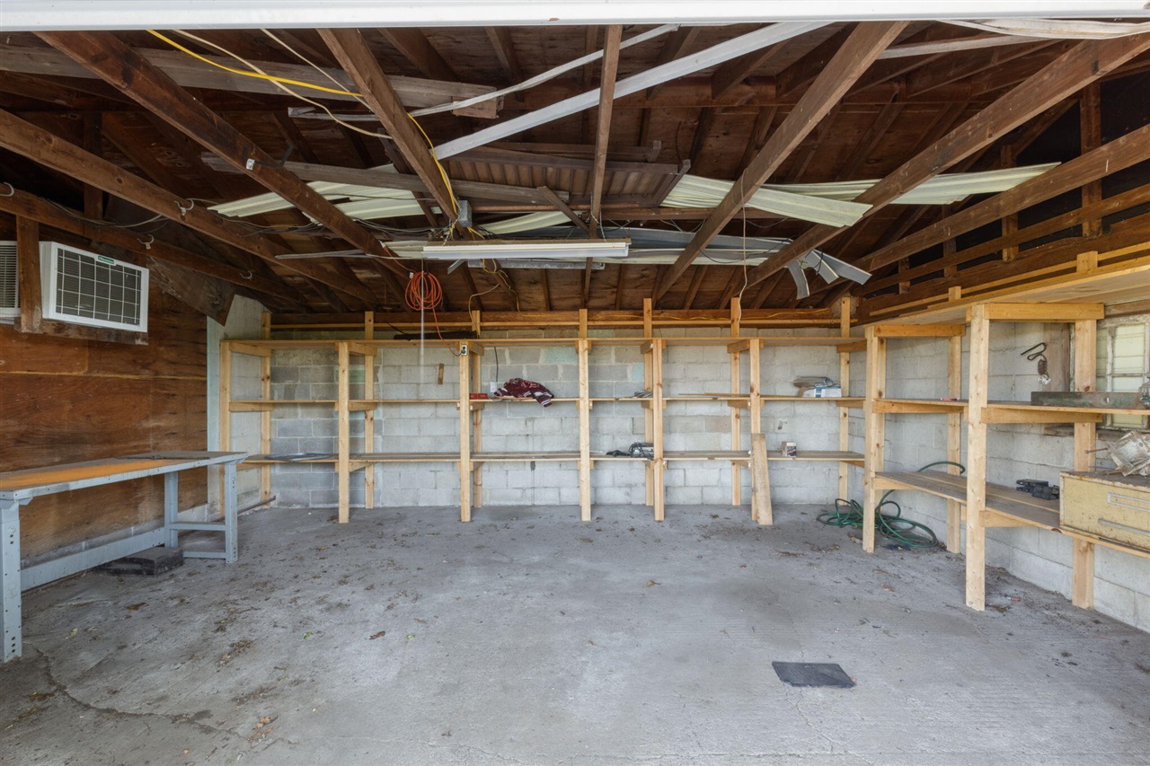 2750 Beebe Road Property Photo 18