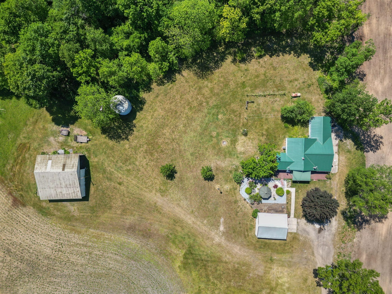2750 Beebe Road Property Photo 25