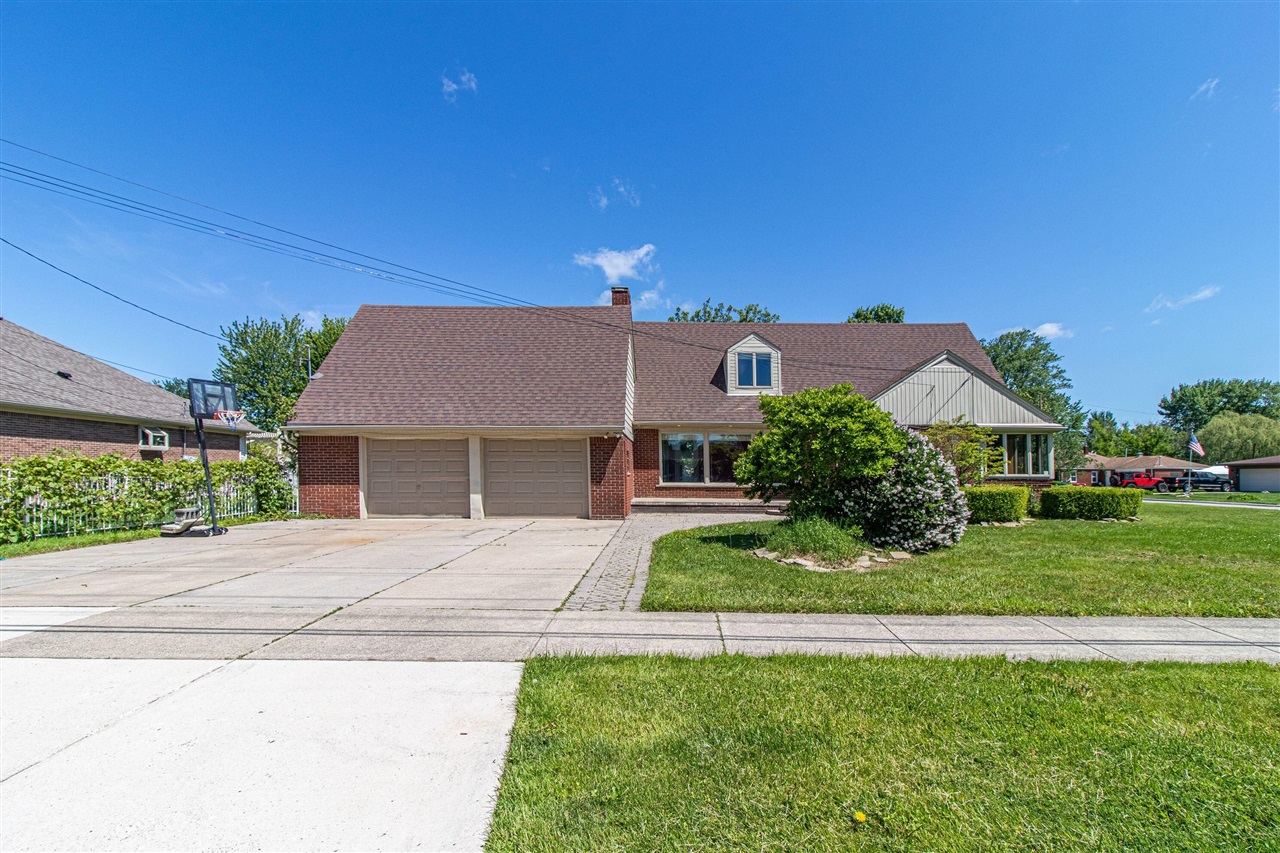 30007 Maison Street Property Photo 1