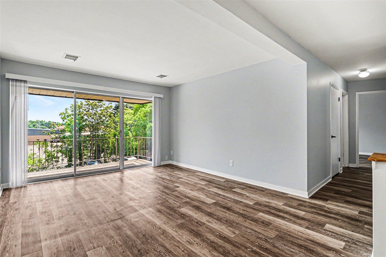 734 W Kilgore Road Property Photo 15