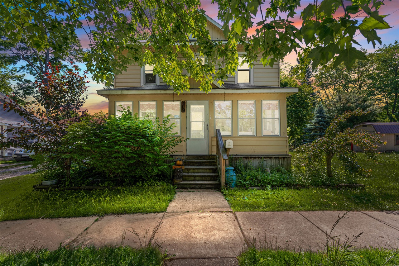 119 S Manning Street Property Photo 1