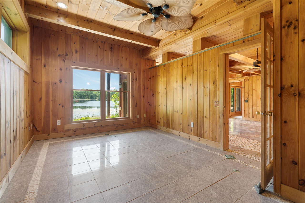 210 Spring Lake Drive Property Photo 39