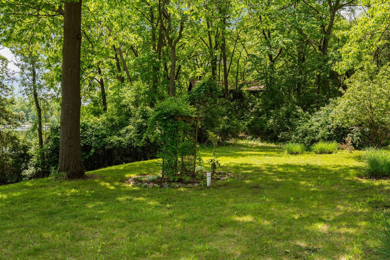 210 Spring Lake Drive Property Photo 52