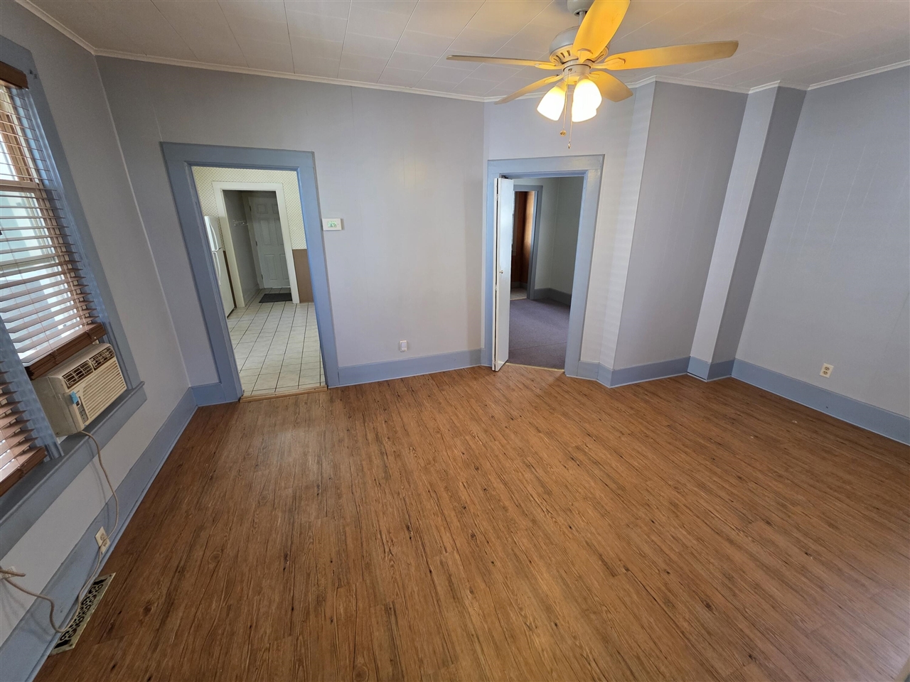 299 4th Street Property Photo 9
