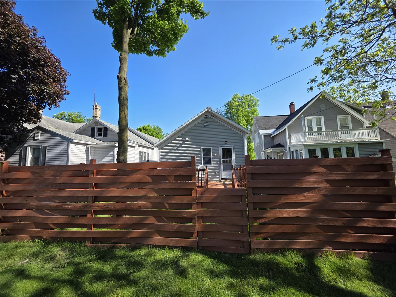 299 4th Street Property Photo 29