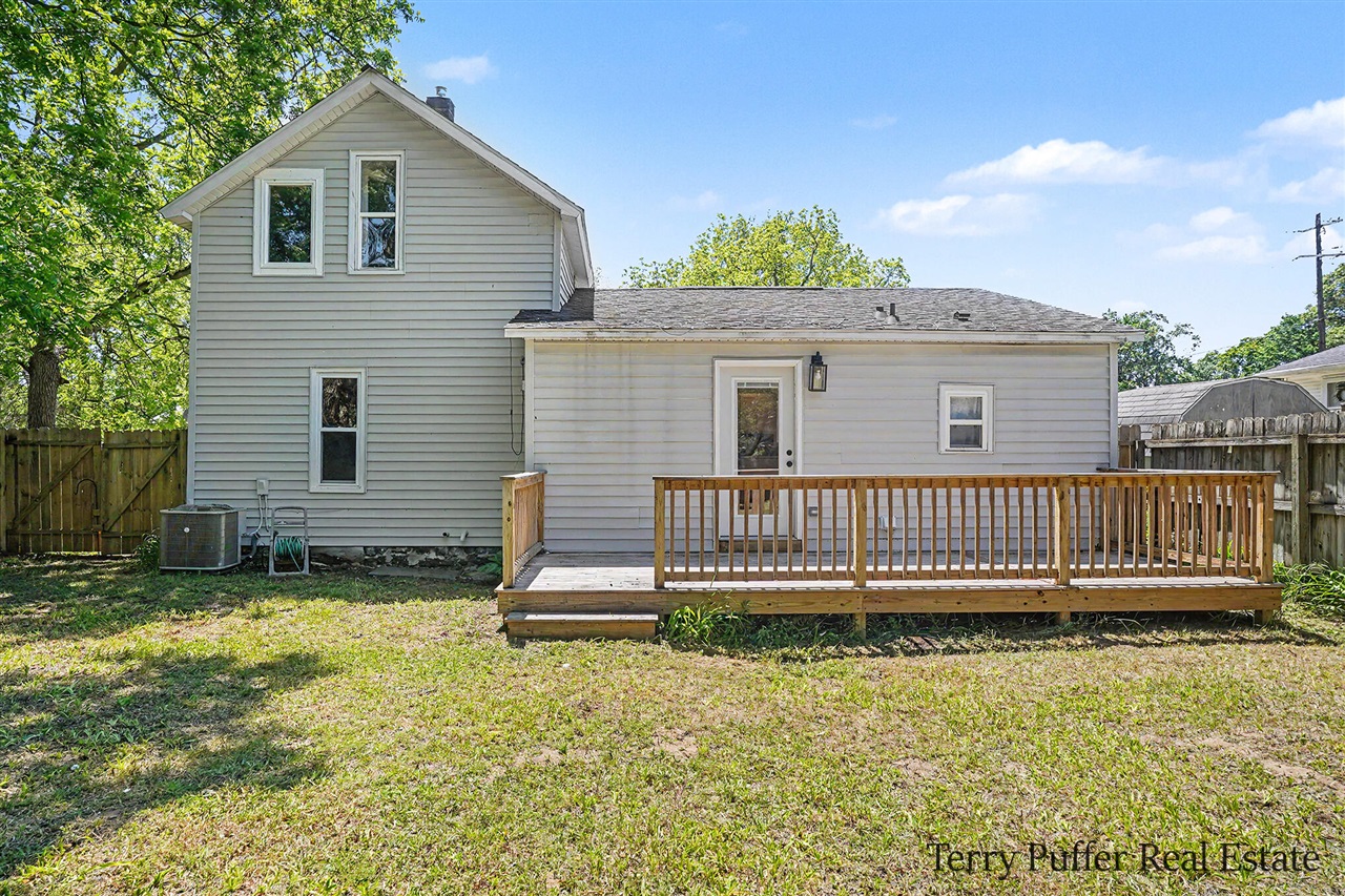 416 Pine Street Property Photo 16