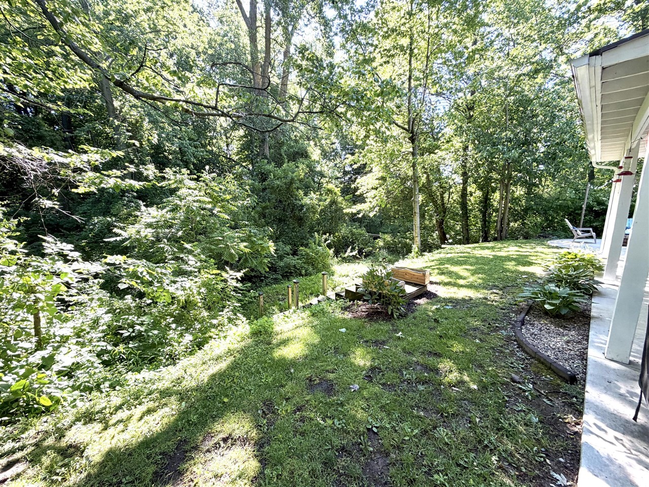 723 Arbor Court Property Photo 10